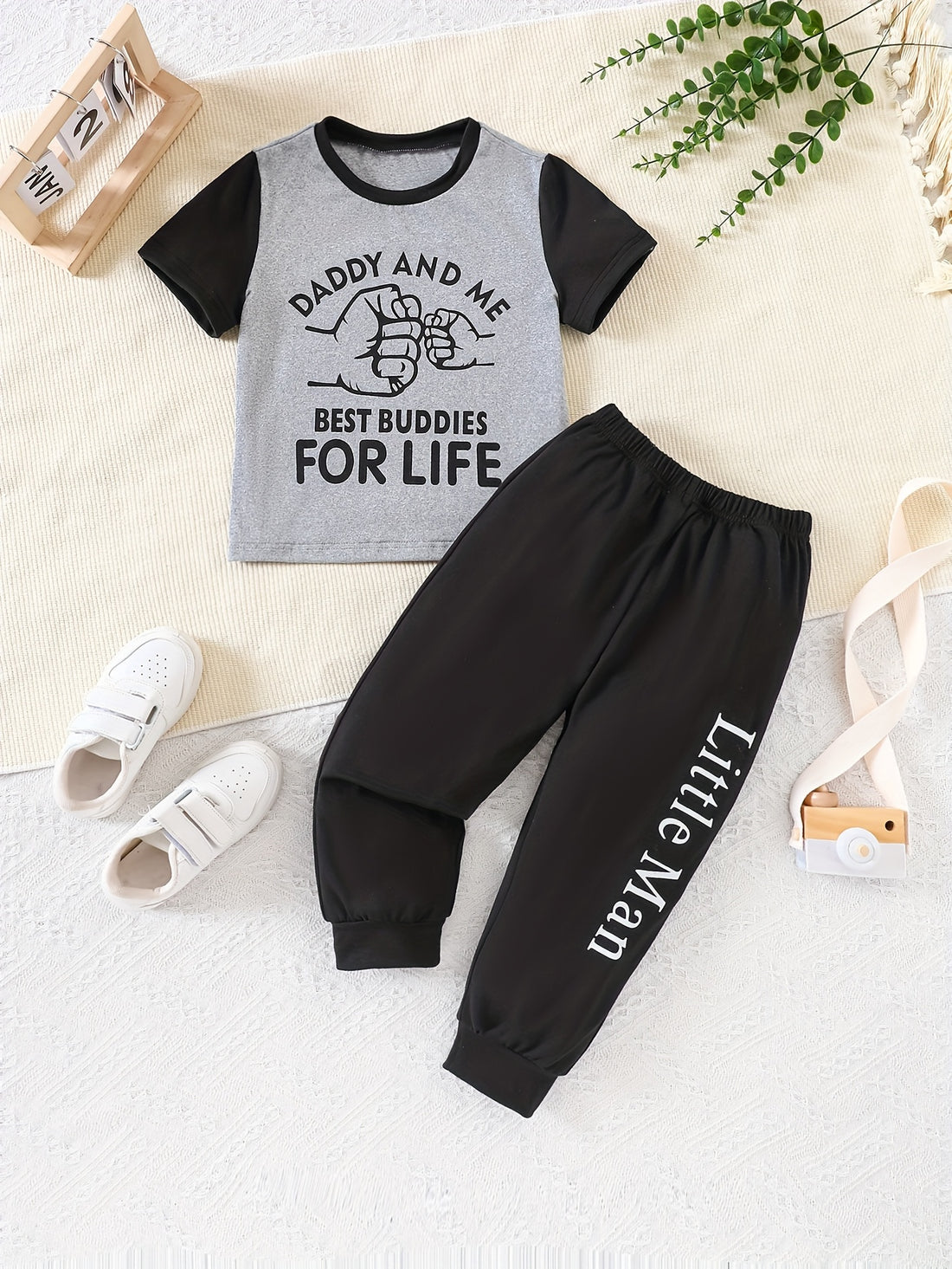 VigoSource Boys Spring/summer Letter Print Color-block Casual Set: Blac...