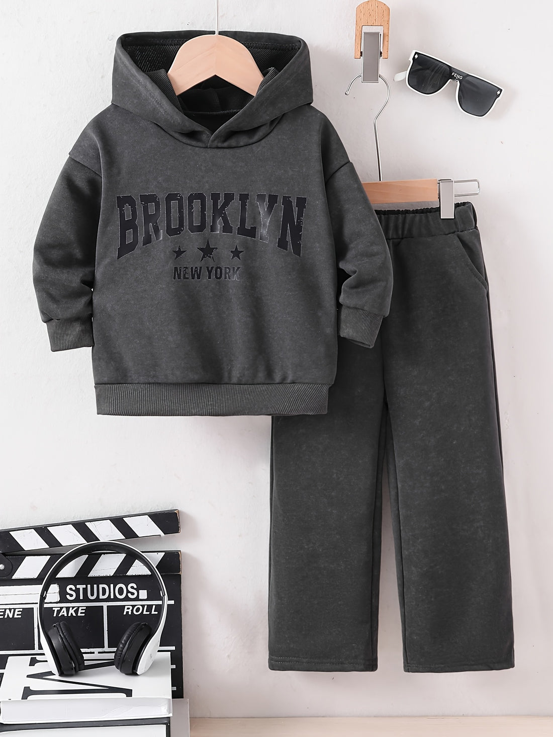 VigoSource Boys Trendy Loose Long-sleeve Hoodie with Letter Print in Spring A...
