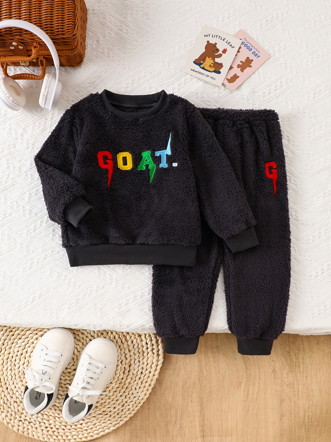 VigoSource Boys ' Autumn/winter Plush Sweatshirt and Pants Set, Dark Grey...