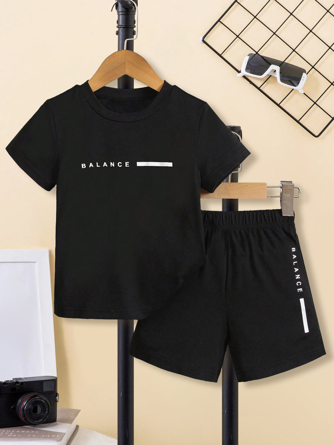 VigoSource Boys Two-piece Set Featuring a Easy and Versatile Short-sleeve T-s...