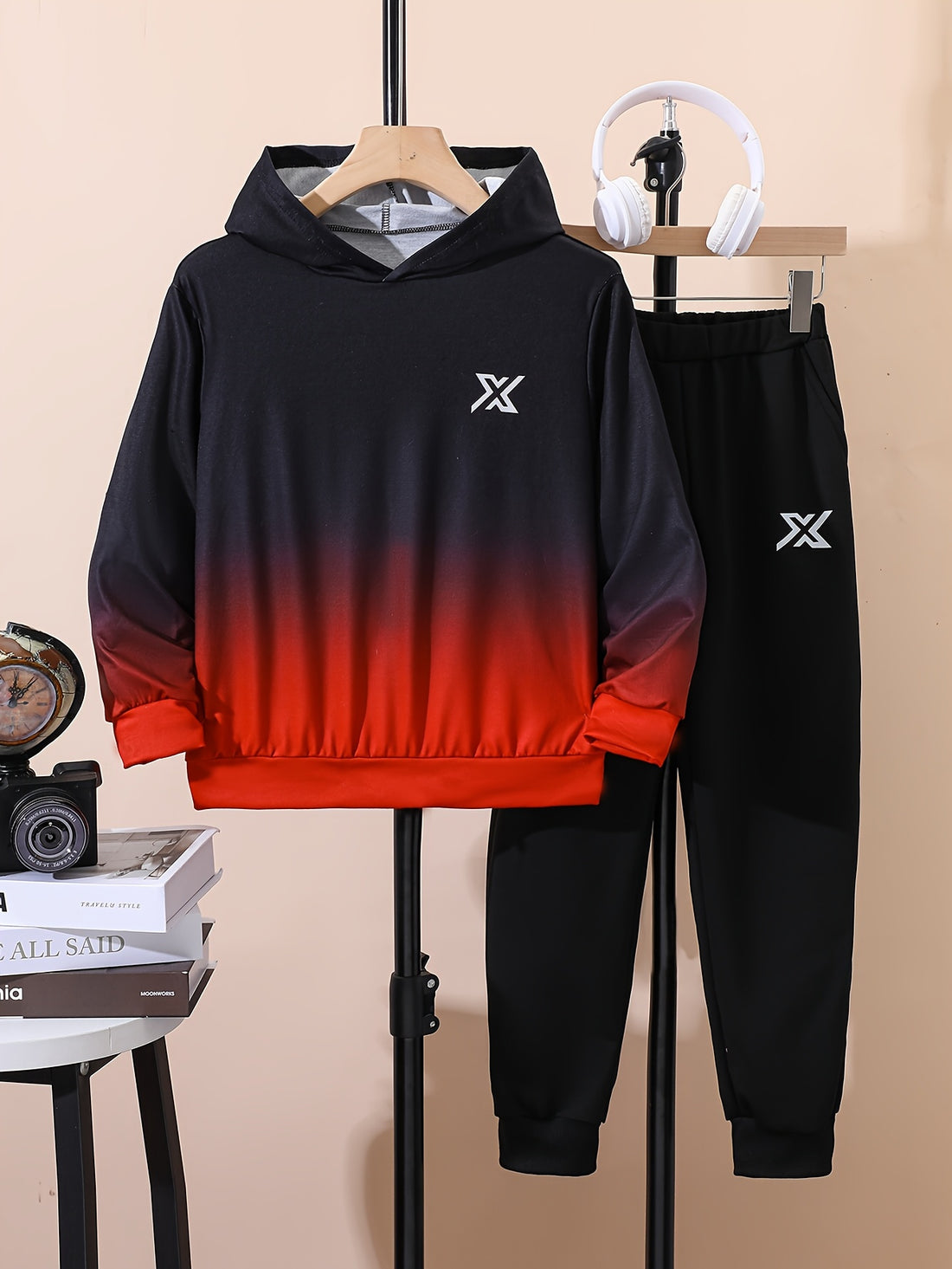 VigoSource  Boys Gradient Athletic Hoodie Set Black