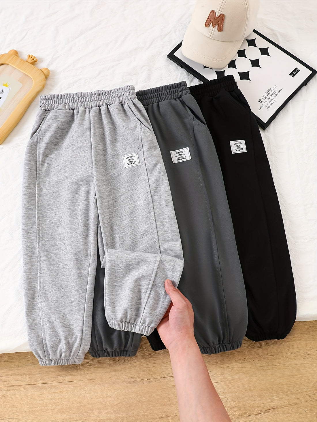 VigoSource Boys Spring/autumn New Casual Simple Solid Color Letter Patc...
